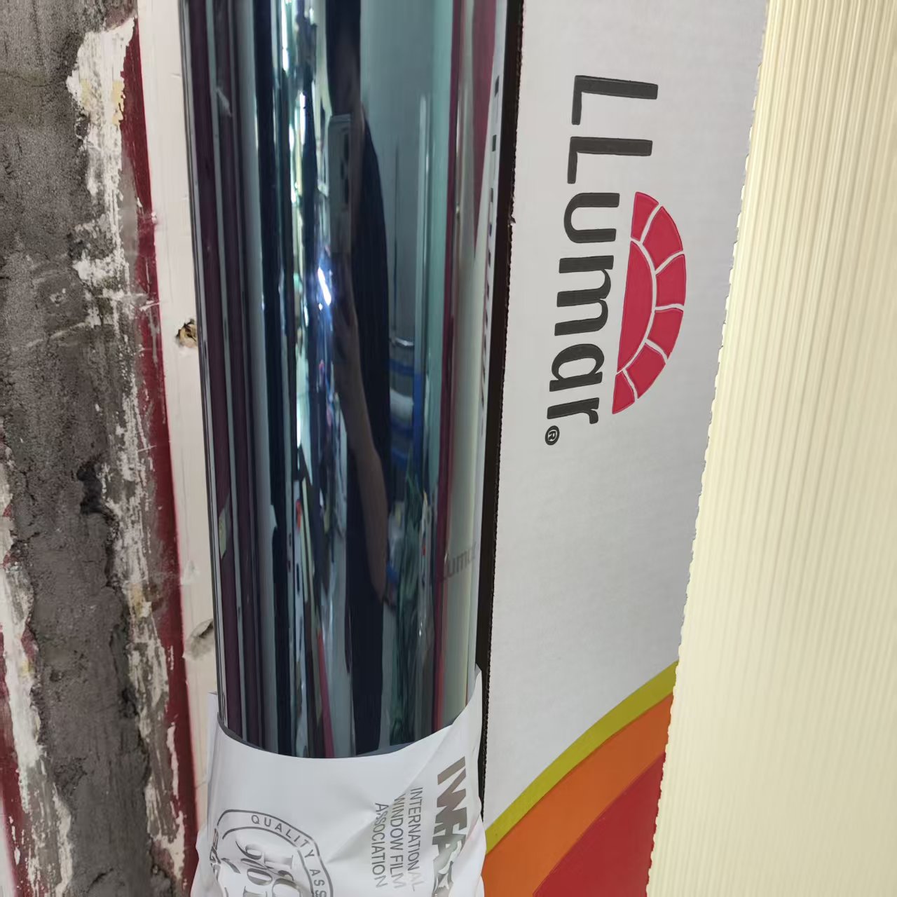 LLumar Premium Window Tint Fil - đánh giá và giá Window Insulation Film