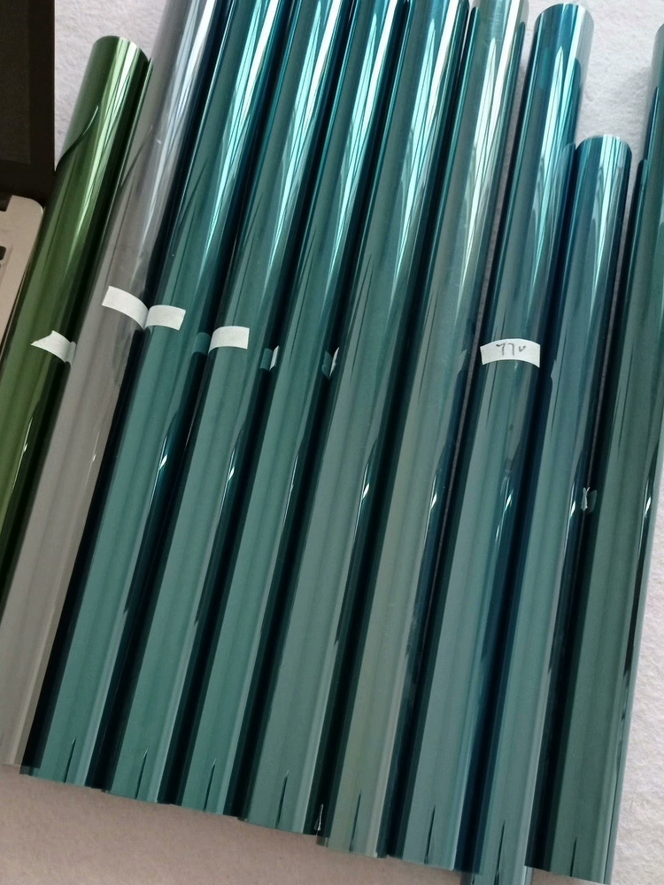Suntek Professional Nano Ceram - đánh giá và giá Window Insulation Film